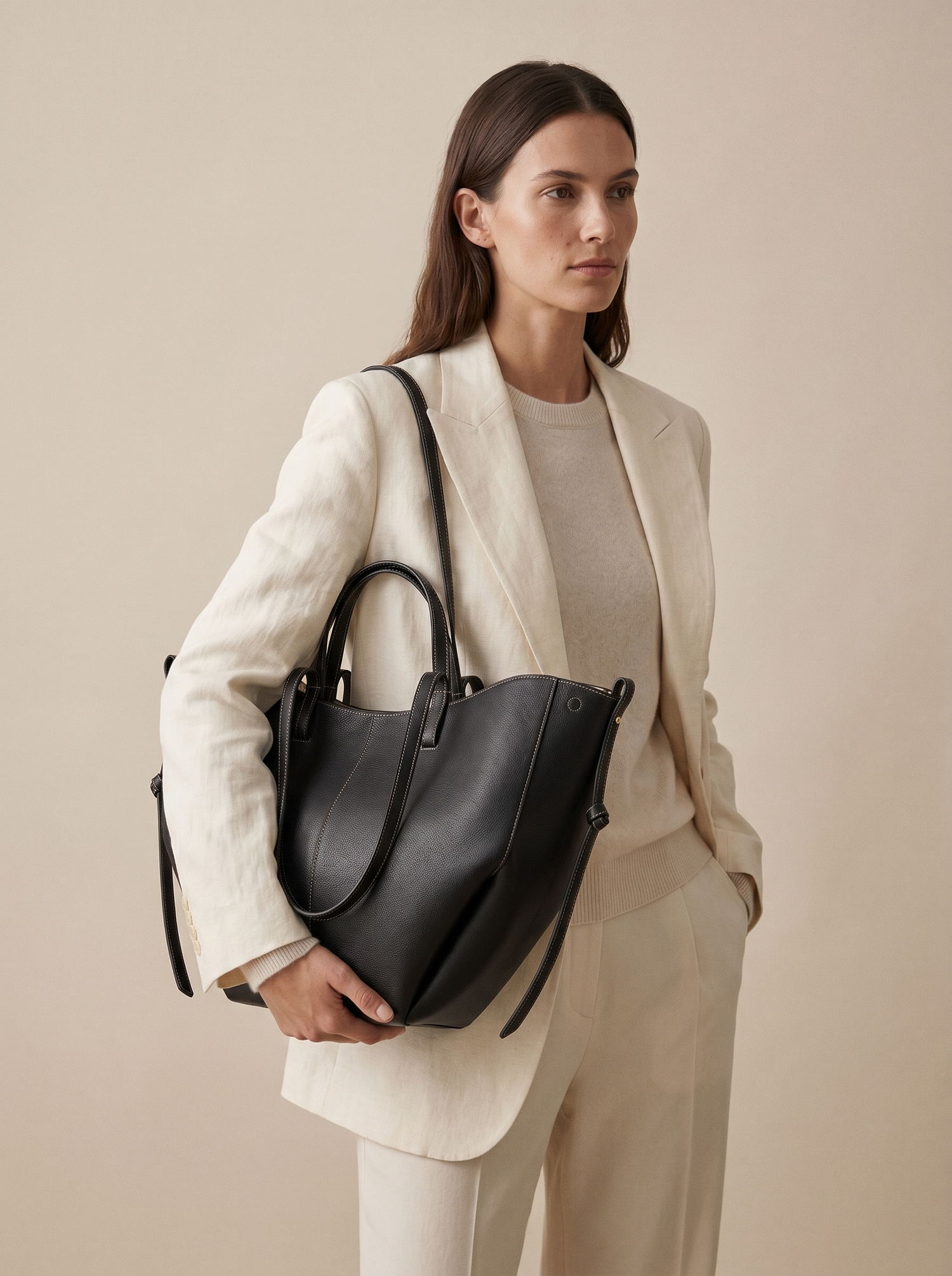 Large black-off-white stitching model