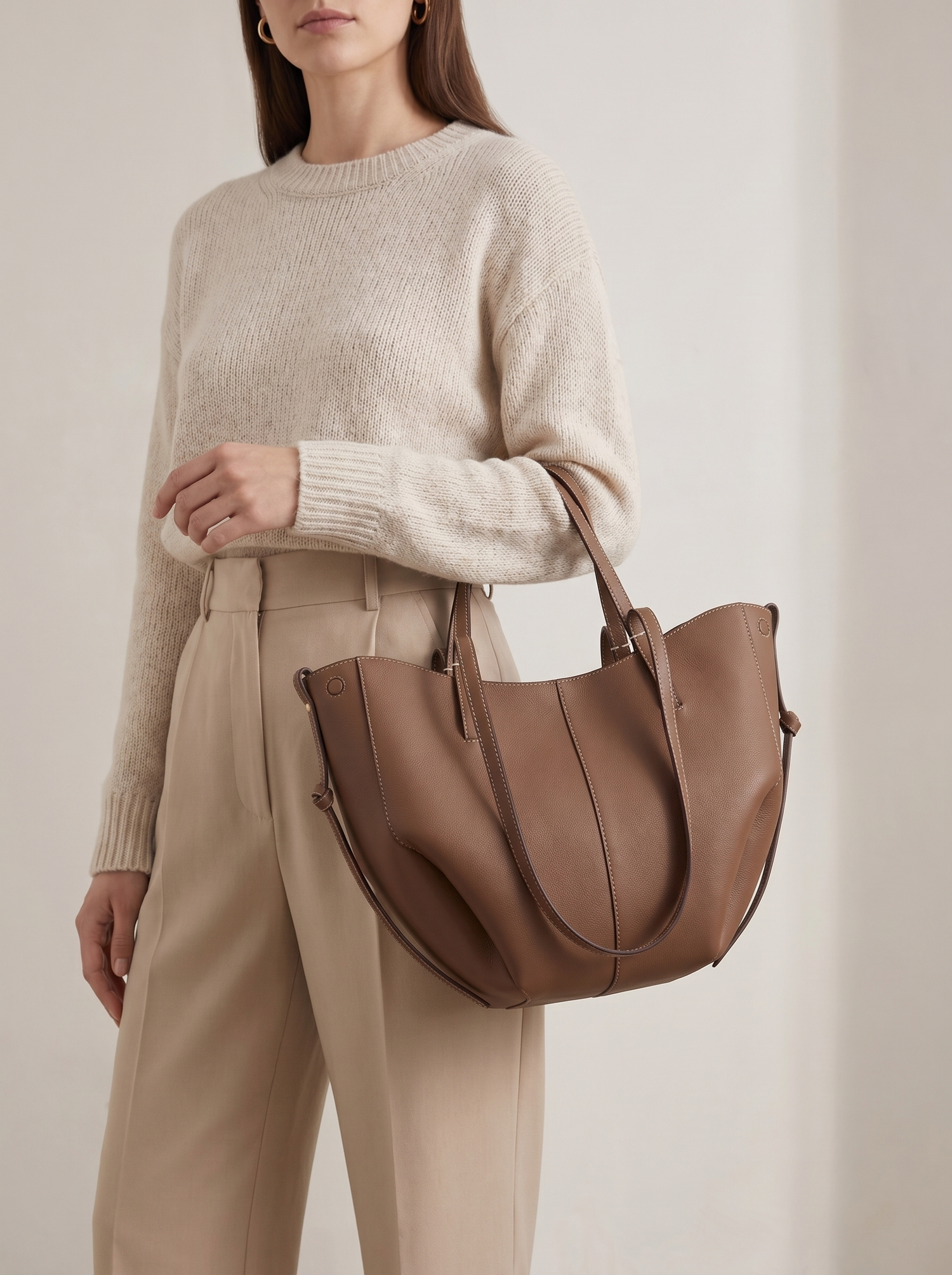 SMALL CHESTNUT BROWN model