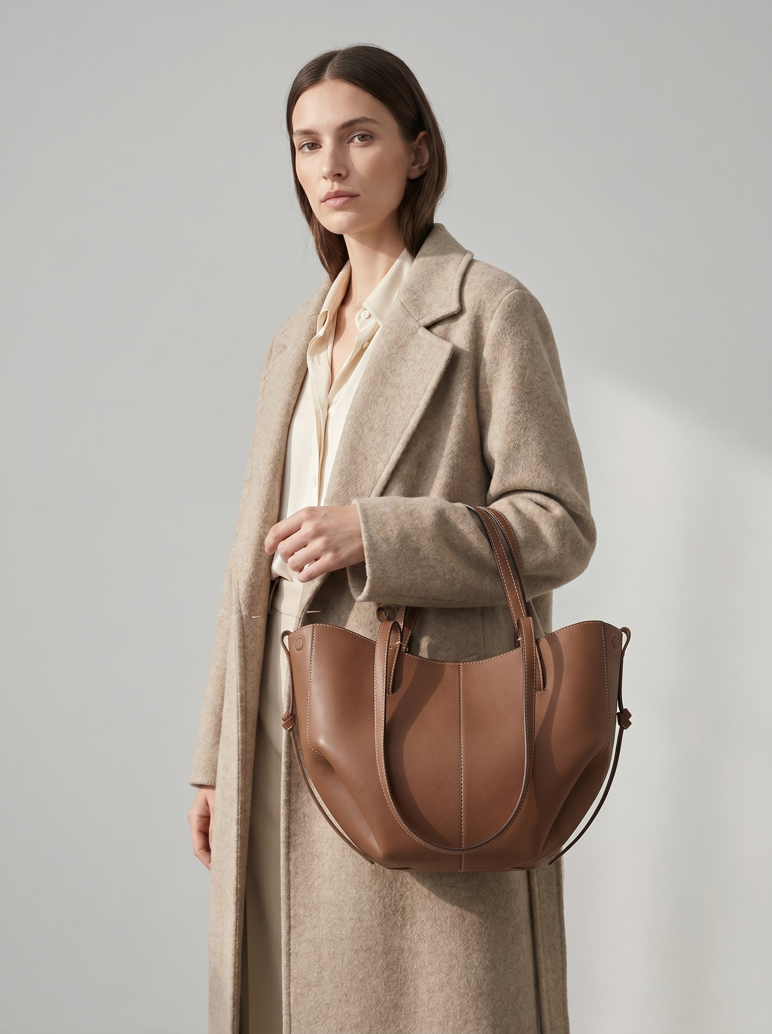 SMALL CHESTNUT BROWN model